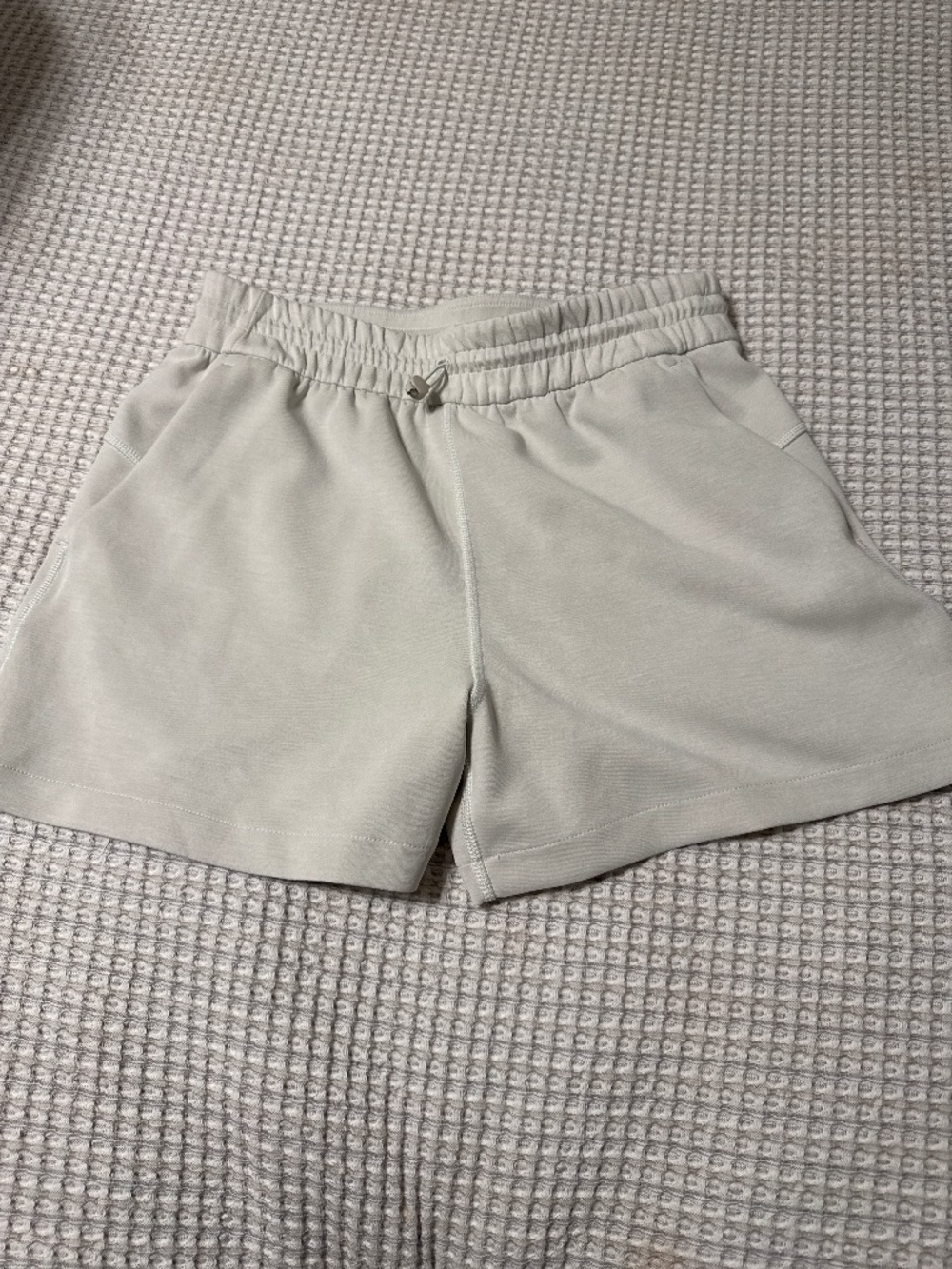 Lululemon softstream shorts